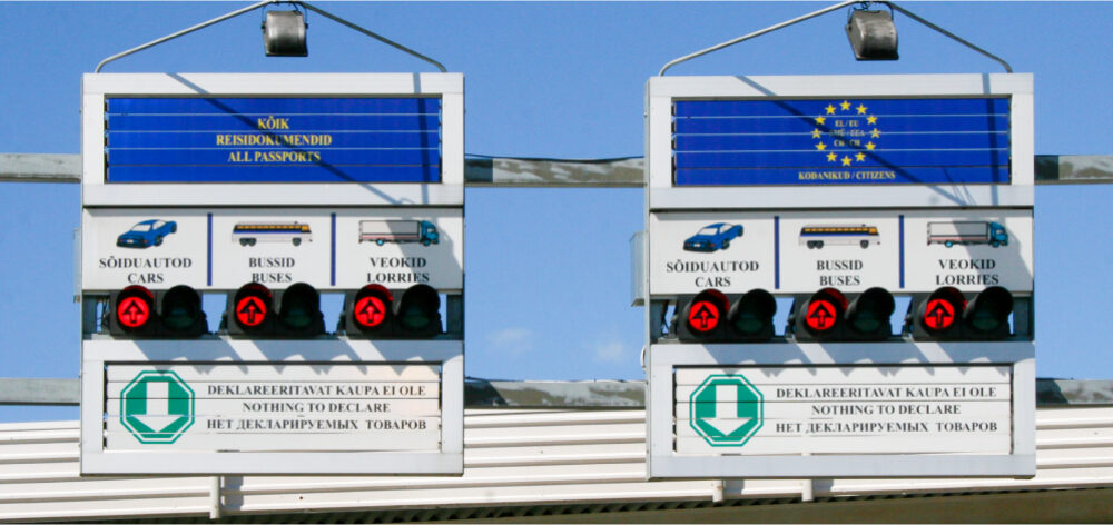 Dynamic toll booth sign