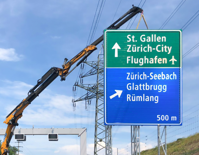 Traffic prism sign 4