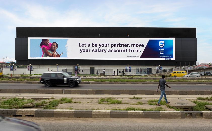 XXL-LED-Schirmen für Einkaufszentren